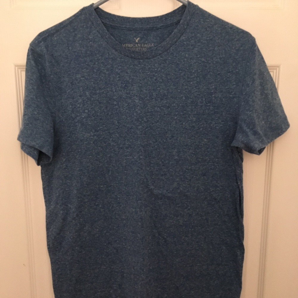 🦅American Eagle short sleeve shirt